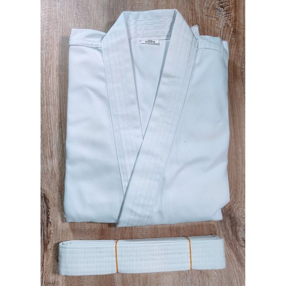 Tiger Claw TC2000 Martial‎ Arts Uniform w/ White Belt TC 2000 Size 0000 - Picture 1 of 5